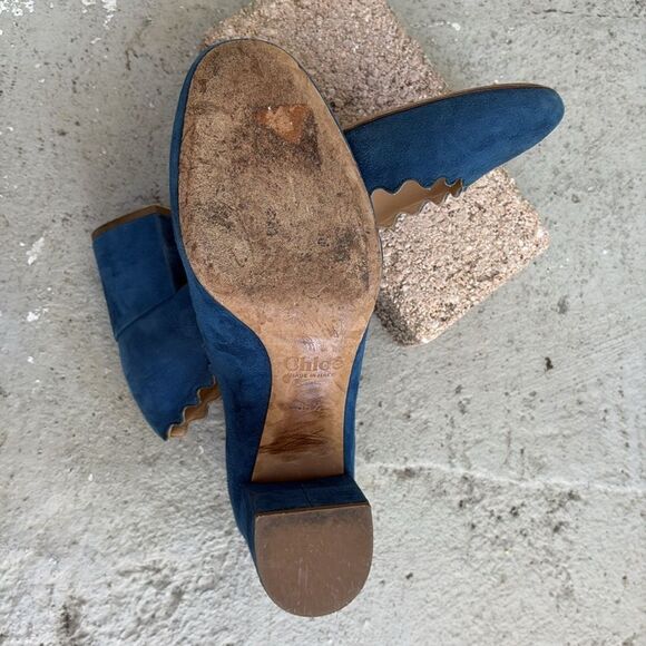 Chloe scalloped heels - Picture 7 of 8